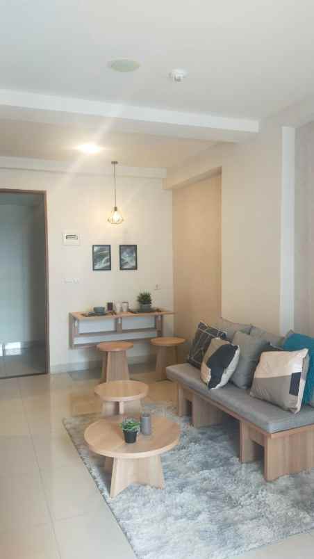 jual apartemen 2 br full furnish siap huni jakarta