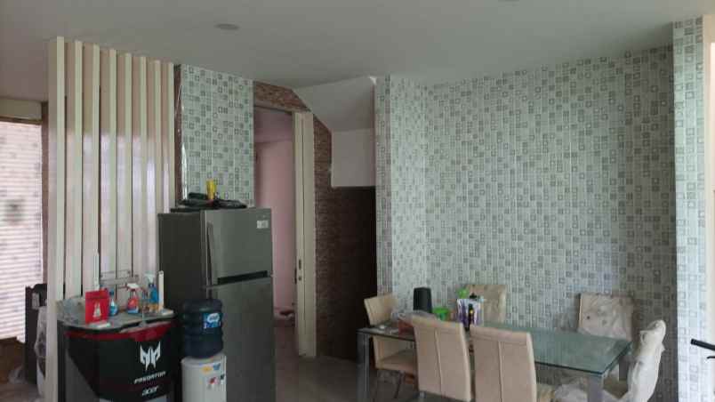 jual citraland crystal golf semi furnished baru renov