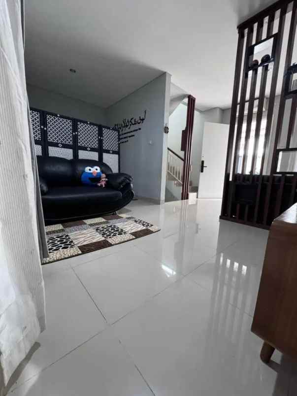 jual rumah minimalis akses strategis di ciputat timur