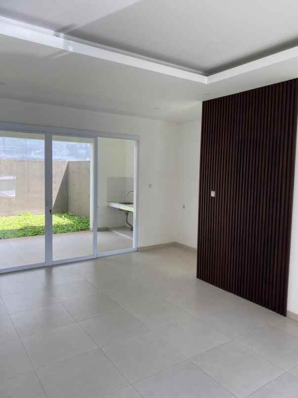 jual rumah nyaman di mustika raya ciwaruga