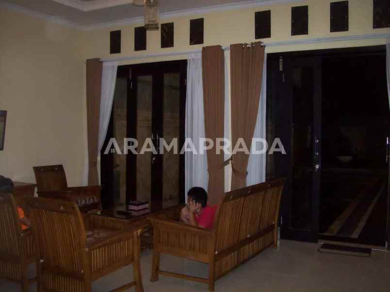 jual rumah semi villa 3 1 kamar muding kerobokan