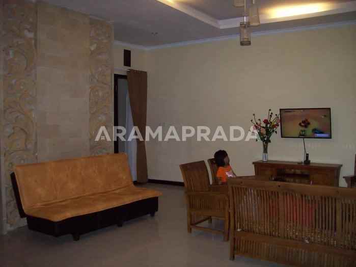 jual rumah semi villa 3 1 kamar muding kerobokan