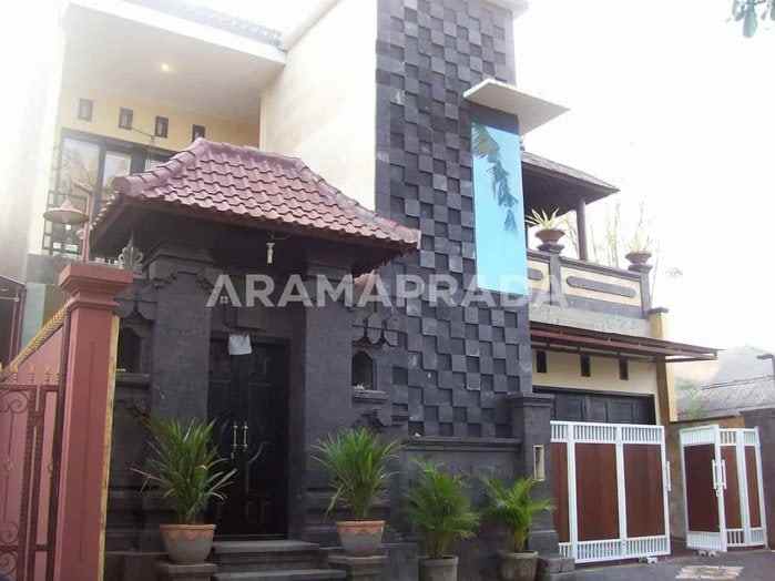 jual rumah semi villa 3 1 kamar muding kerobokan