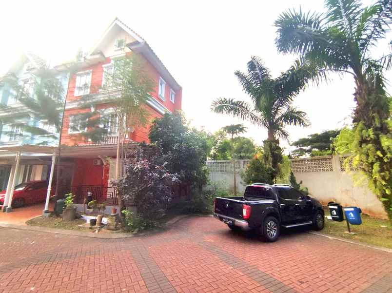 omaha village rumah hook 4br