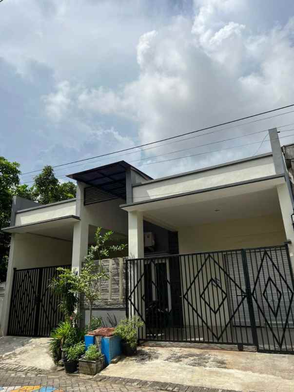 owner bu rumah murah wisma kedung asem rungkut