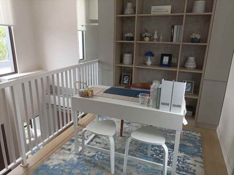 paramount gardenia show unit curug