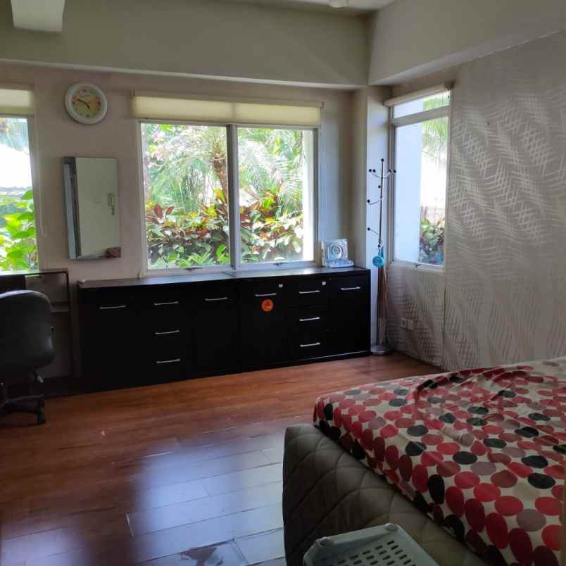partemen cosmopolis yang tipe studio deluxe corner