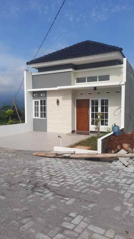 ready unit baru jadi banyumanik view pegunungan