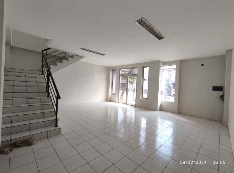 ruko gudang kantor jl pool ppd pesing poglar