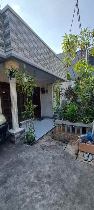 rumah 1 5 lantai di buaran duren sawit jakarta timur