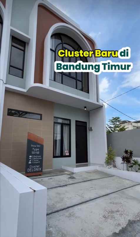 rumah 2 lantai ciwastra