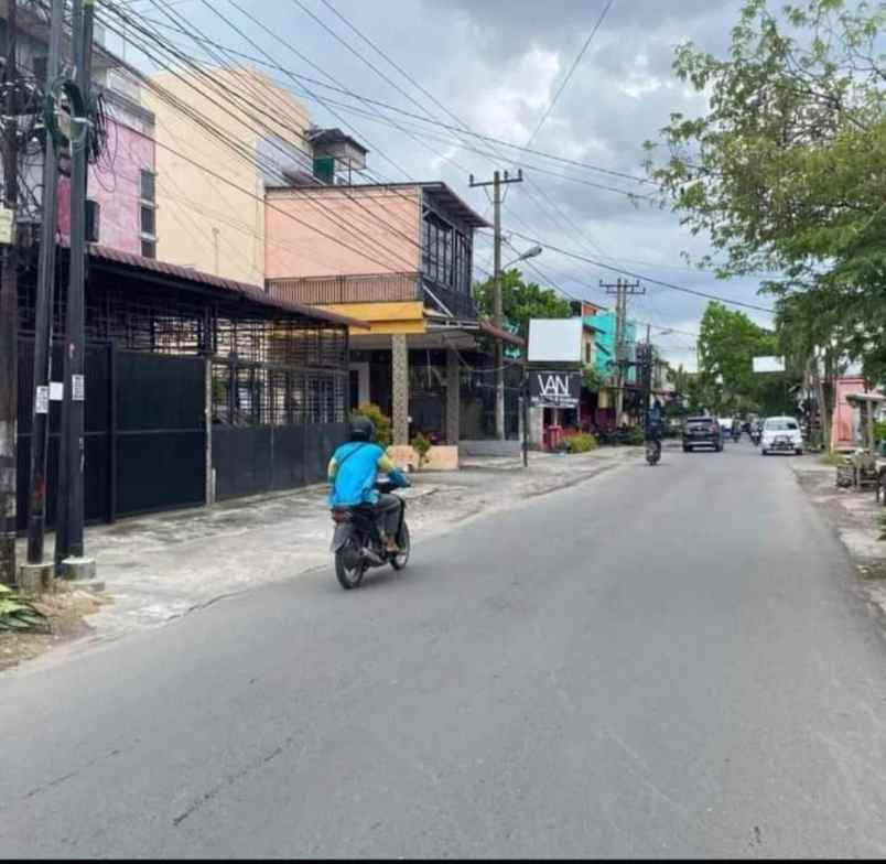 rumah 2 lantai di setia budi medan dekat kampus usu