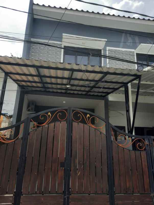 rumah 2 lantai lebar 4x15 60m cengkareng jakarta barat