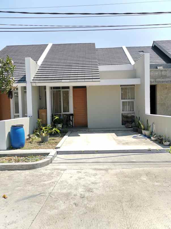 rumah 2kt luas 105m2 di ciganitri bandung