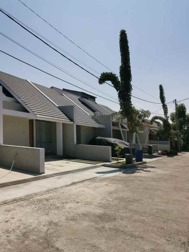 rumah 2kt luas 105m2 di ciganitri bandung