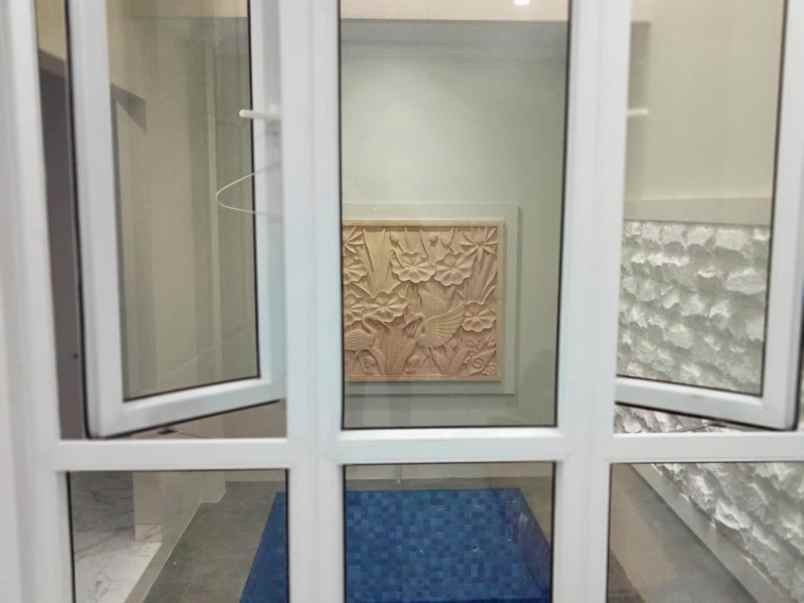 rumah 3lt hdp selatan pool balkon rooftop di jagakarsa