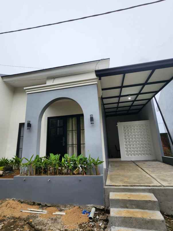 rumah 480 jutaan nuansa villa karangploso