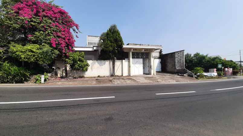 rumah asri di raya pacet mokokerto view pegunungan