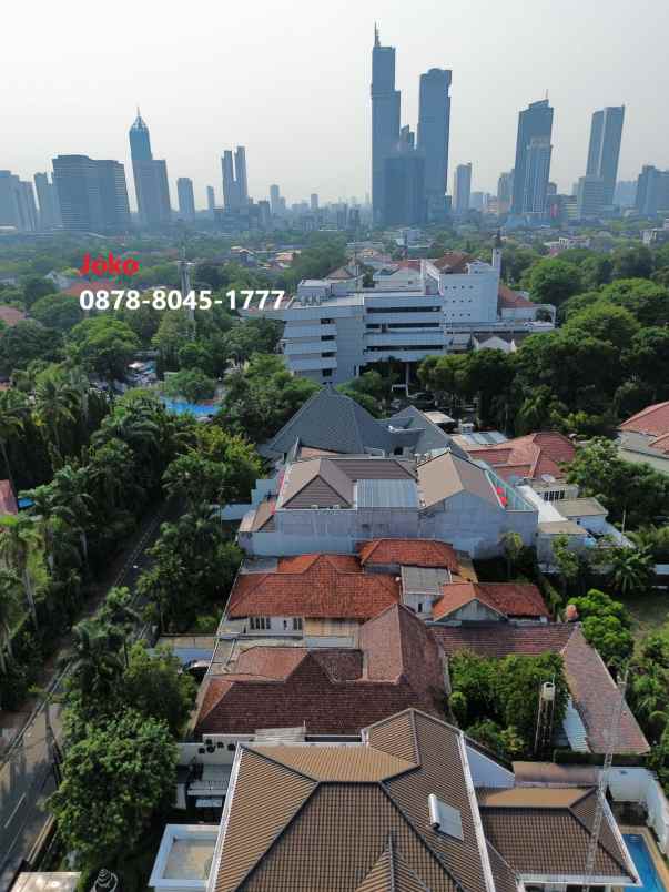 rumah asri jl ki mangunsakoro menteng jakarta pusat