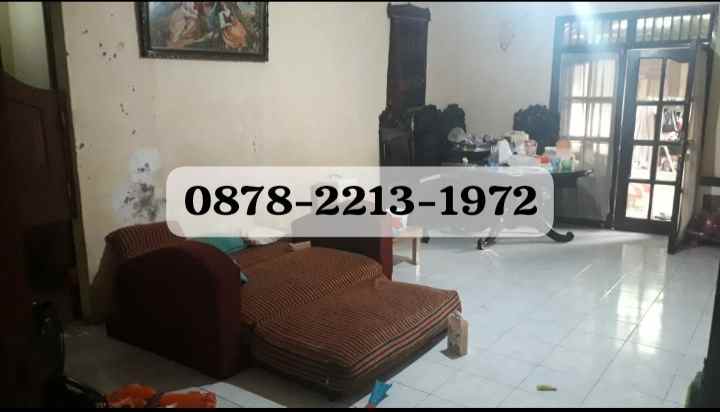 rumah bagus untuk kost dekat ke lanud tni au halim pk