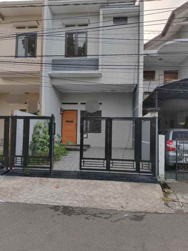 rumah baru di jl leo gumuruh kota bandung