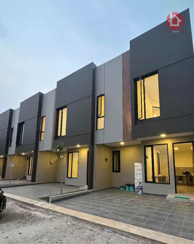 rumah baru modern 2 lantai dekat umpam pamiulang