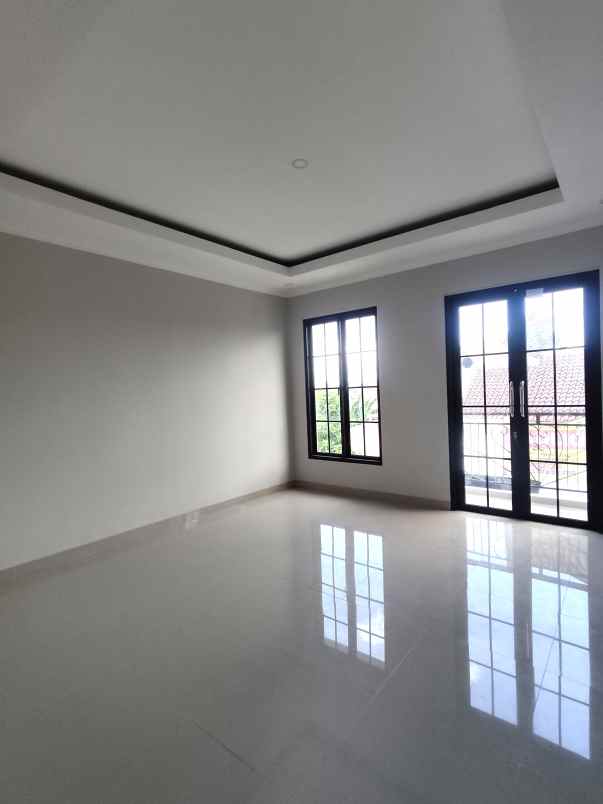 rumah baru ready munjul cipayung jakarta timur