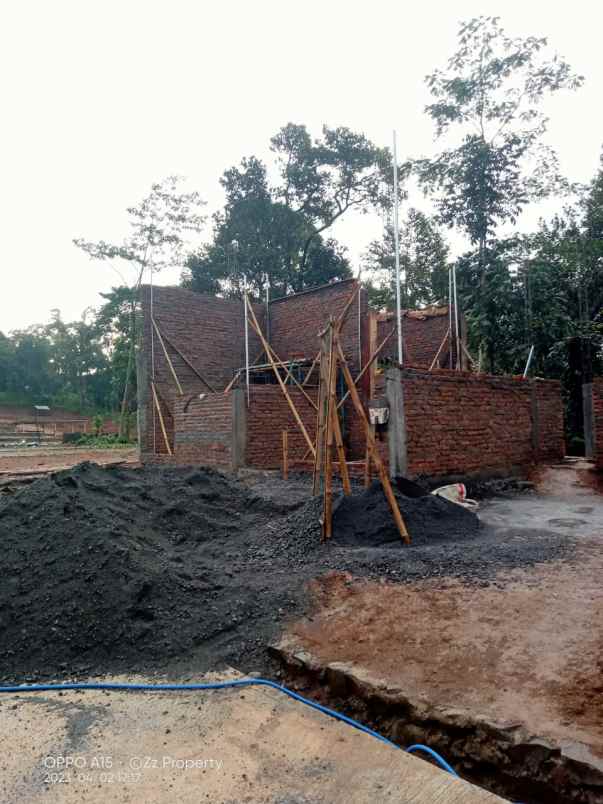 rumah baru view pegunungan istimewa shm bebas banjir