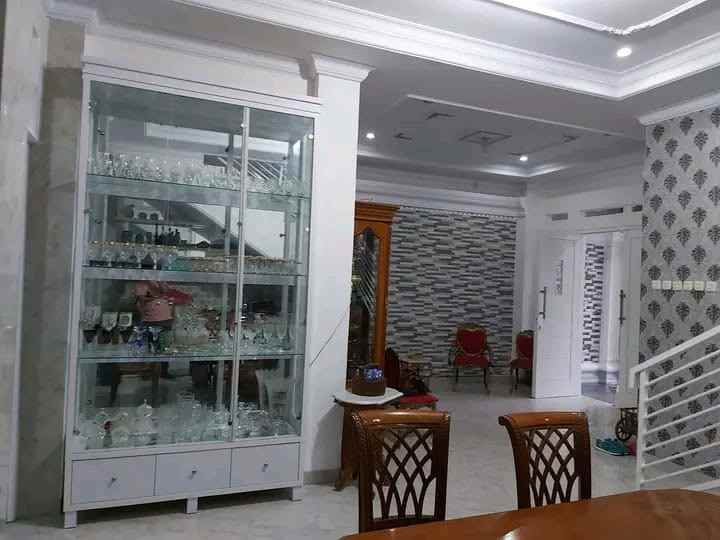 rumah bekasi jatibening pondok gede cakep 2 lantai