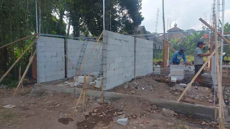 rumah besar mewah tanah luas di tempel sleman