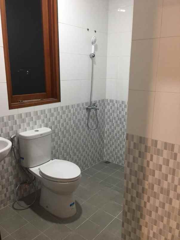 rumah cluster 2 lantai di terusan buah batu bandung