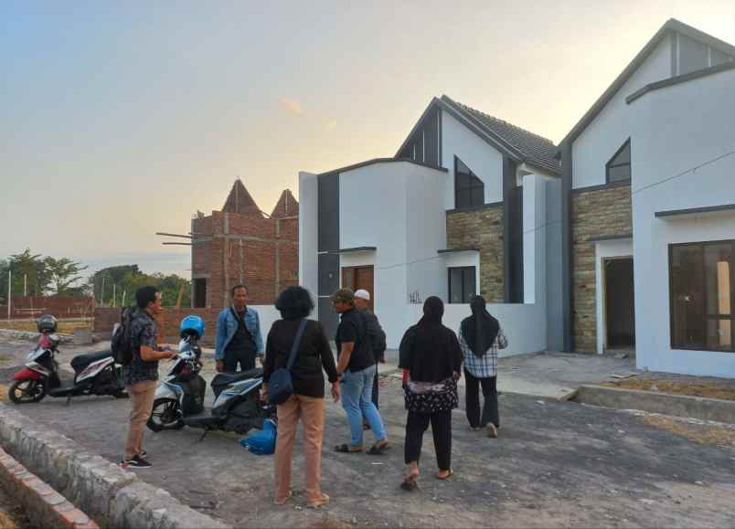 rumah cluster scandinavian cantik menawan di sukoharjo