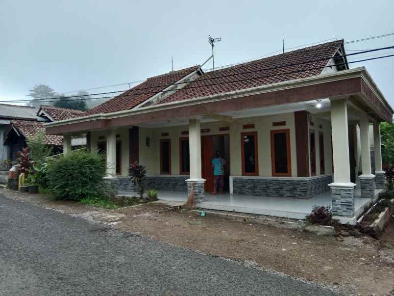 rumah daerah ciater subang jawa barat