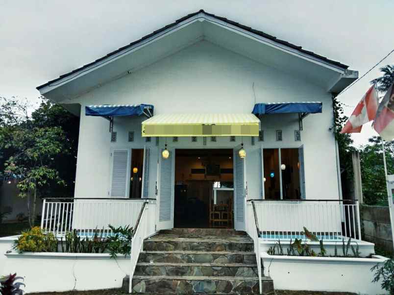 rumah dan gedung style belanda di daerah kencana bogor