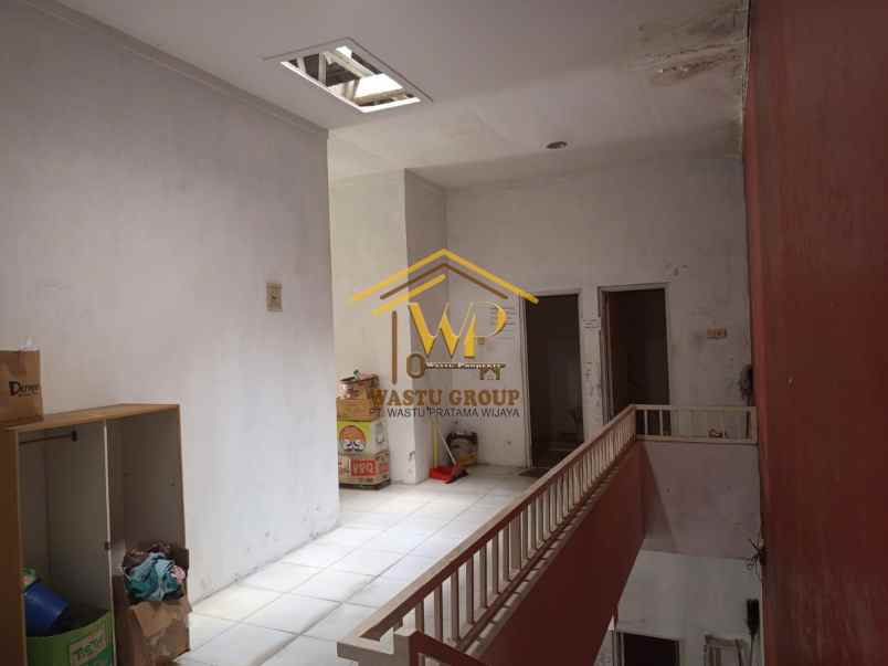 rumah dan kost dalam kawasan pelajar di depok sleman