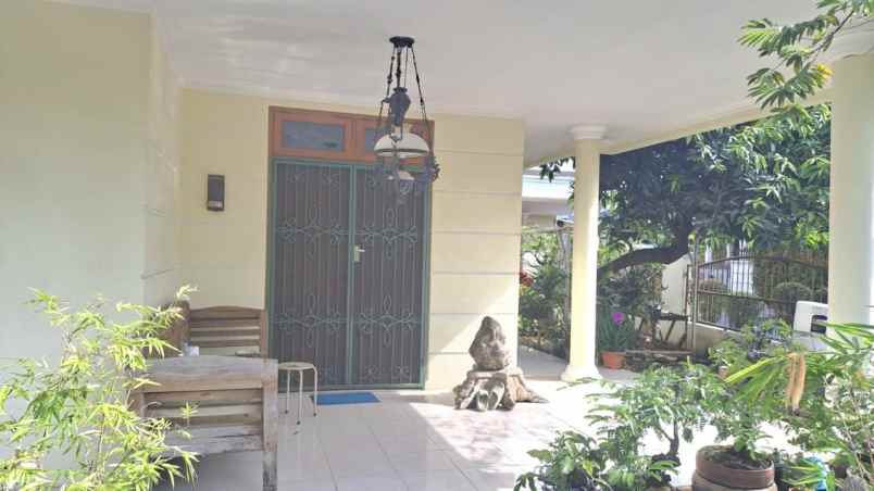 rumah di jatiwaringin asri pondok gede bekasi