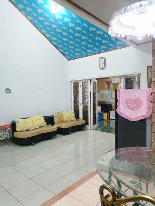 rumah di villa galaxy jakasetia bekasi selatan
