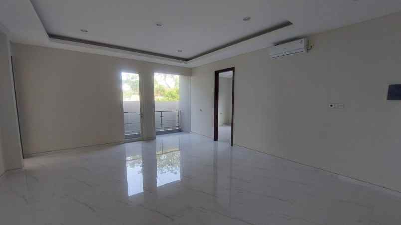 rumah dijual citraland somerset surabaya