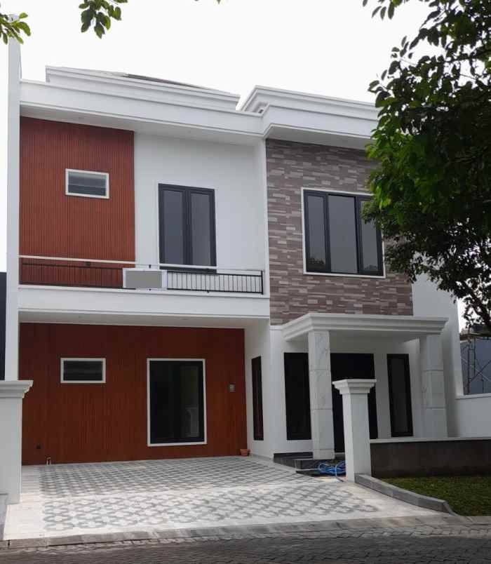 rumah dijual eastwood citraland surabaya barat