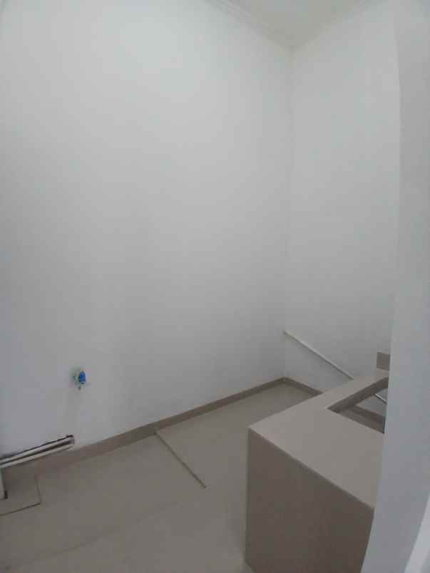 rumah eropa clasic harga rakyat