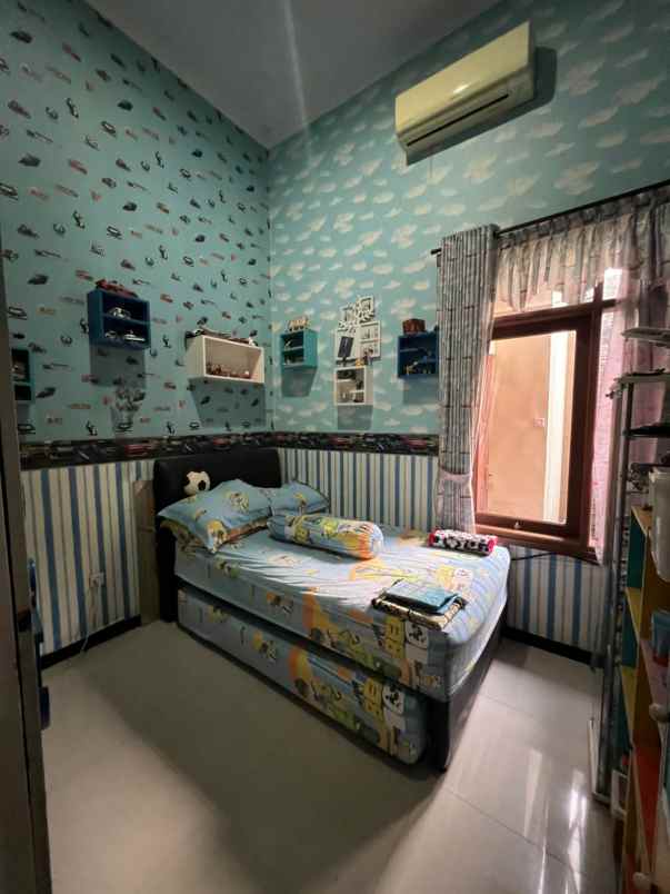 rumah graha estetika banyumanik semarang