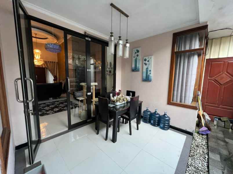 rumah graha estetika banyumanik semarang