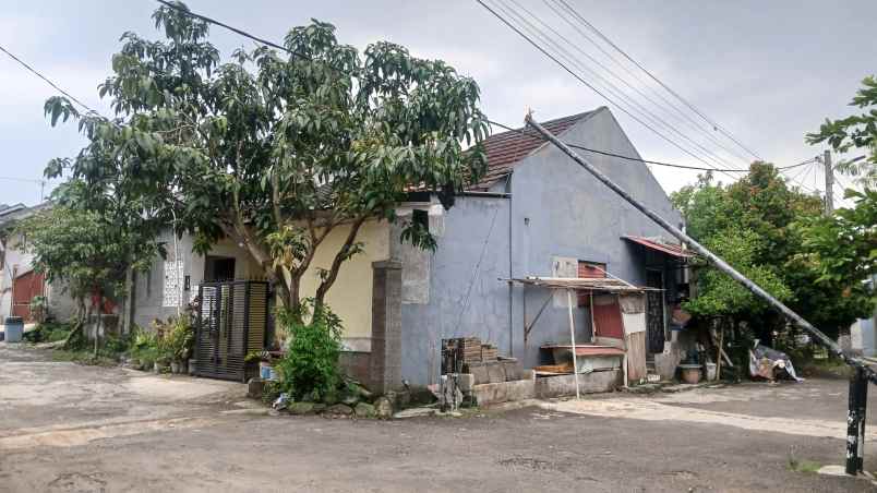 rumah hook 90m kemang bogor