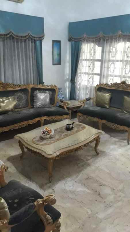 rumah jl kutai dekat raya darmo strategis pusat kota