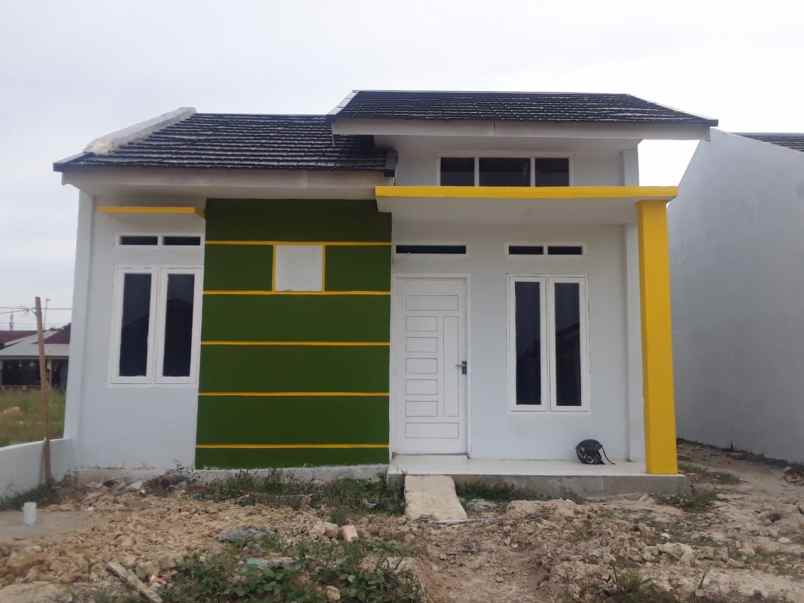 rumah jl pembina 4 limbungan rumbai