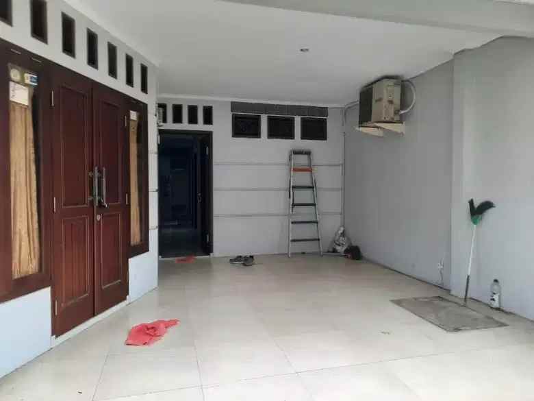 rumah jl pondok kelapa raya