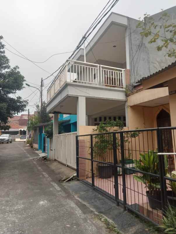 rumah jl pondok kelapa raya