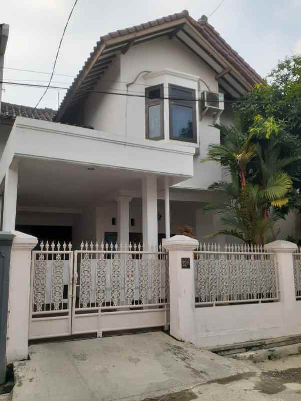 rumah jl raya cinere depok jawa