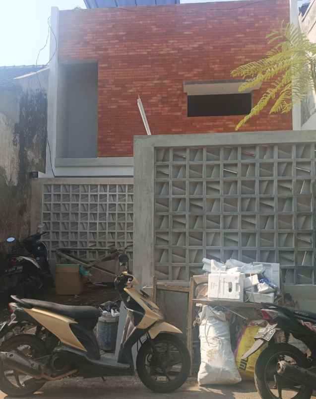 rumah kost full penghuni dekat kampus brawijaya