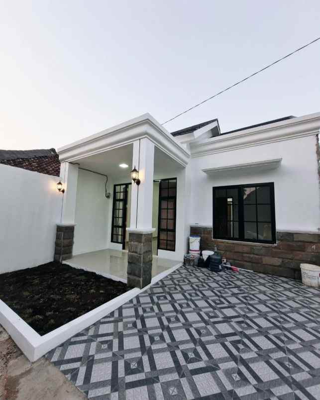 rumah mewah 1 lantai dekat alun alun kota depok